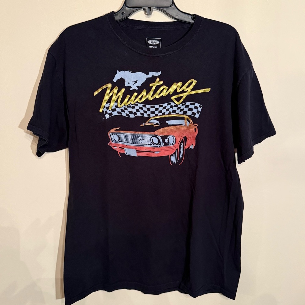 Ford Mustang Black Graphic Tee Large